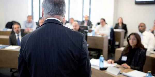 VI International Program for Financial Institutions´ Executives VI International Program for Financial Institutions´ Executives