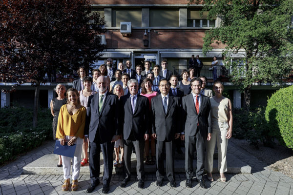 Imagen XV-aniversario-del-Programa-Fundación-ICO-Becas-China-600x400.jpg Imagen XV-aniversario-del-Programa-Fundación-ICO-Becas-China-600x400.jpg