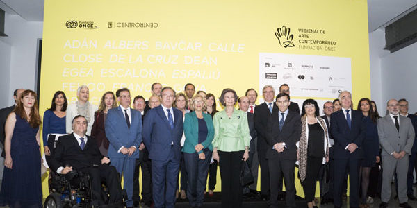 Imagen Foto-familia-Bienal-Once-600x300.jpg 