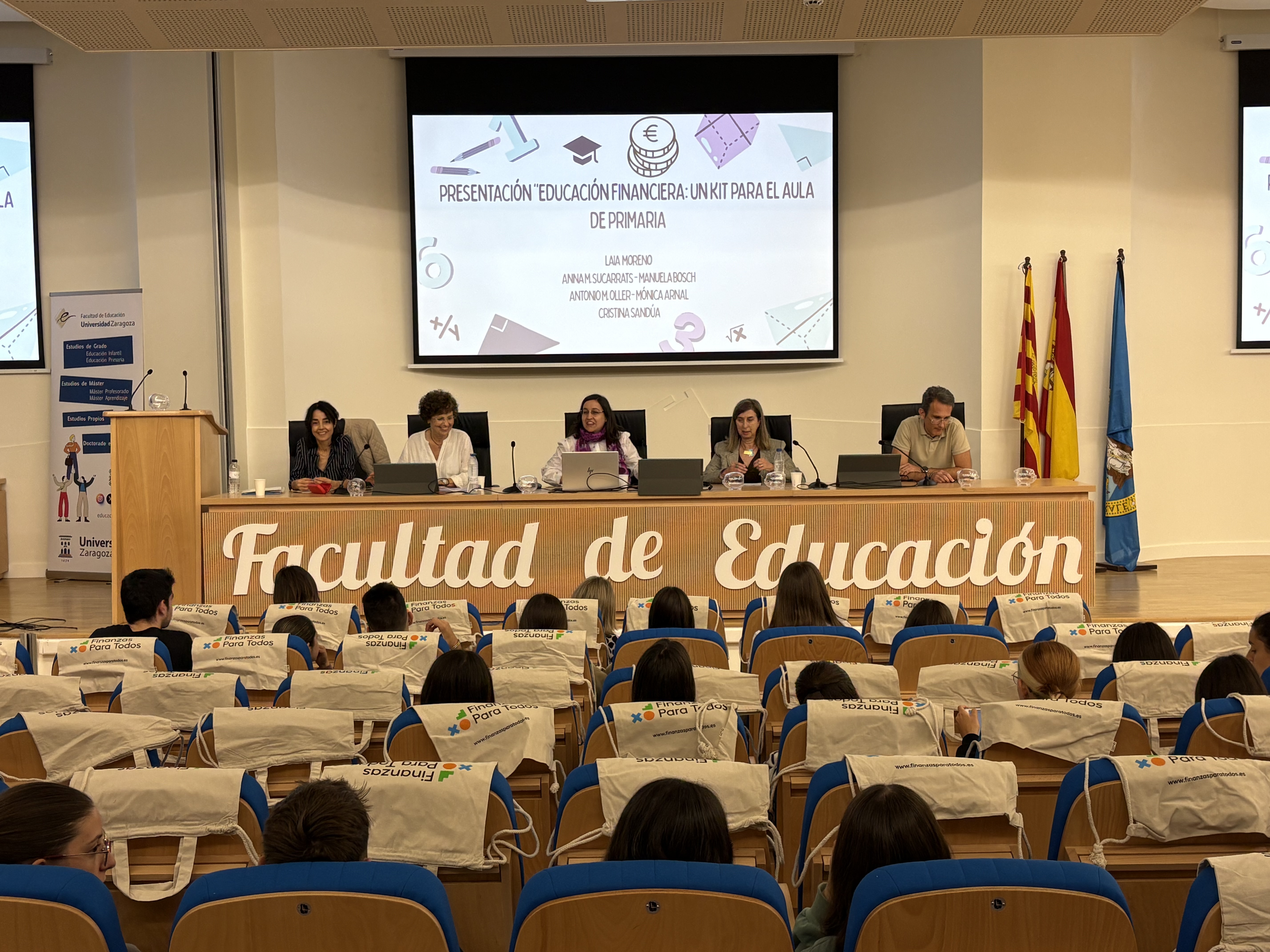 Presentación en la Facultad de Educación de la UNIZAR (16/10/25)